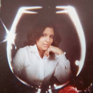 Meet your Posher, Julie pintore